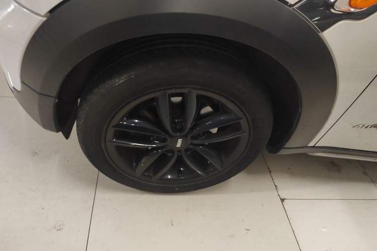 Used MINI Countryman 2014 1.6T COOPER ALL4 Fun Exterior 4