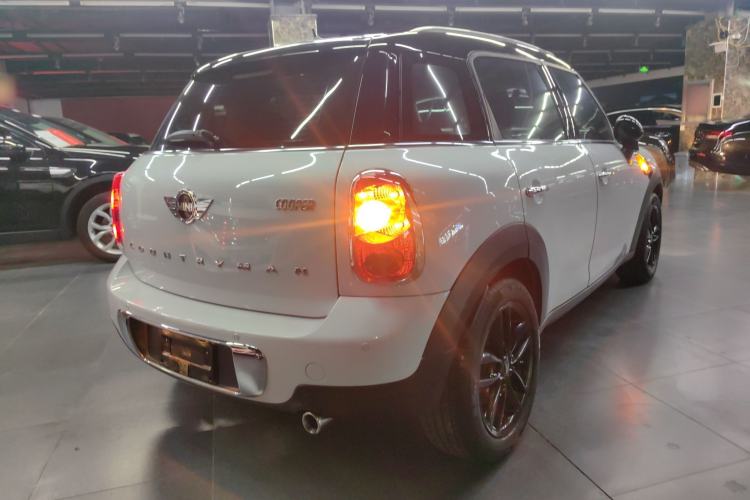 Used MINI Countryman 2014 1.6L COOPER Fun Exterior 5