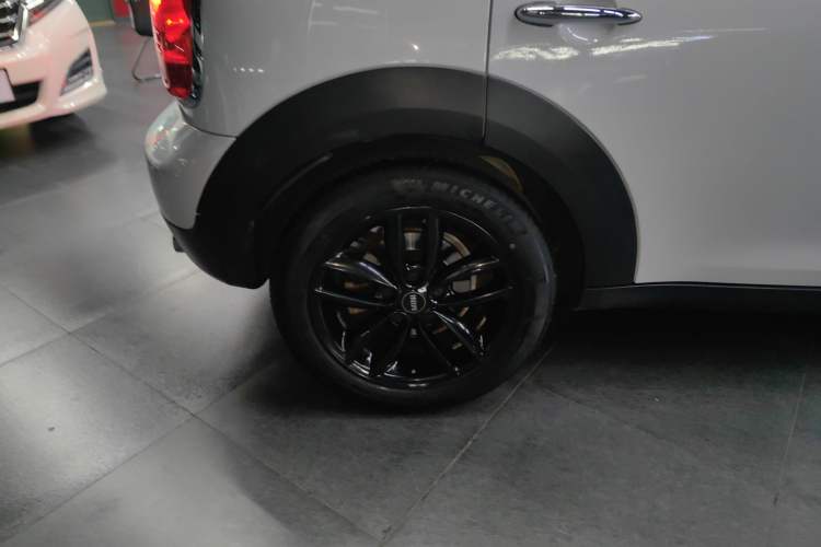 Used MINI Countryman 2014 1.6L COOPER Fun Exterior 8