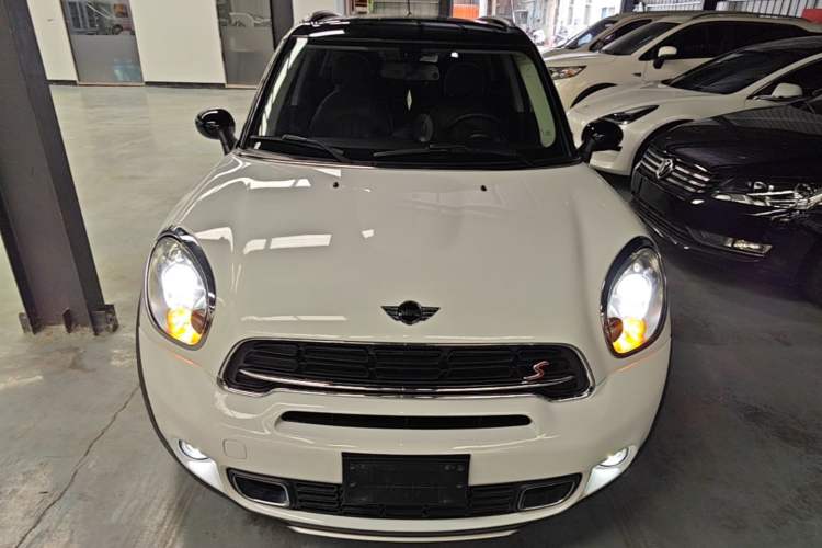 Used MINI Countryman 2014 1.6T COOPER S ALL4 Front