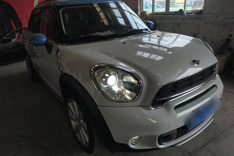 Used MINI Countryman 2014 1.6T COOPER S ALL4 Front Right 45 Deg