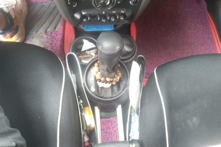 Used MINI Countryman 2014 1.6L COOPER Fun Gear Lever