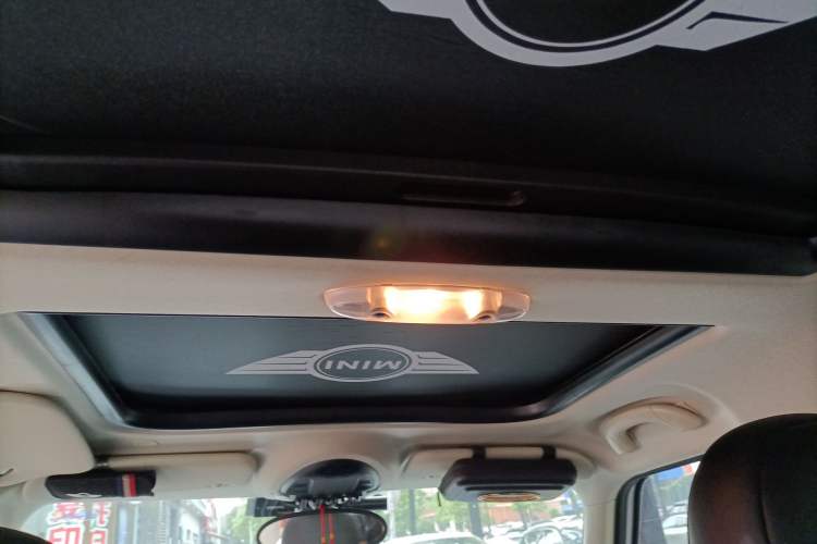 Used MINI Countryman 2014 1.6L COOPER Excitement Headliner