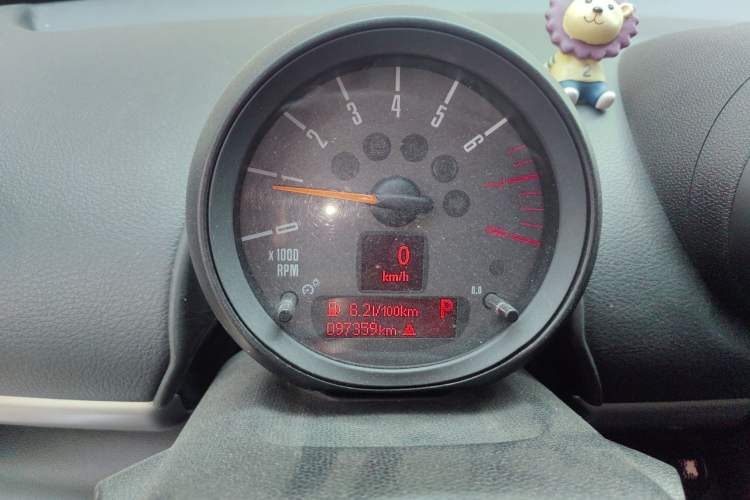 Used MINI Countryman 2014 1.6T COOPER ALL4 Fun Instrument Cluster