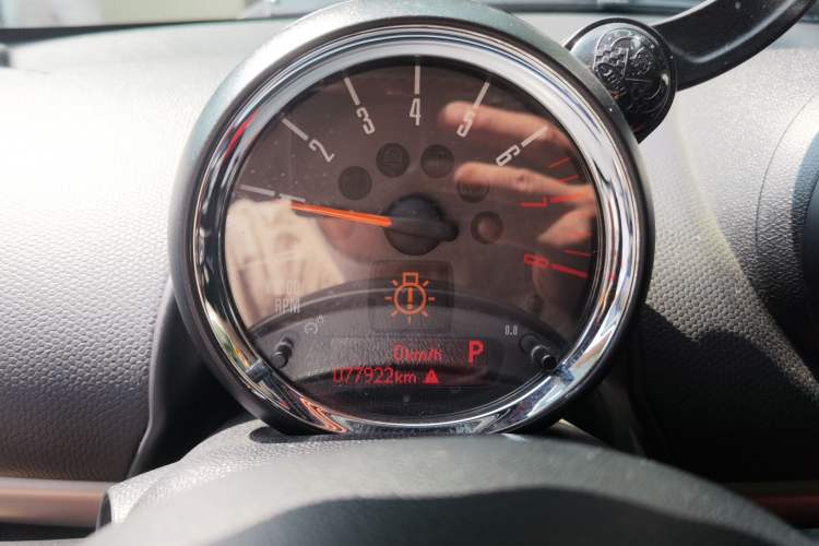 Used MINI Countryman 2014 1.6L ONE Instrument Cluster