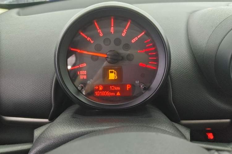 Used MINI Countryman 2014 1.6L COOPER Fun Instrument Cluster