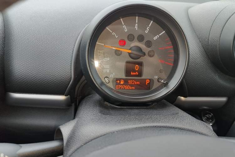 Used MINI Countryman 2014 1.6L ONE Instrument Cluster
