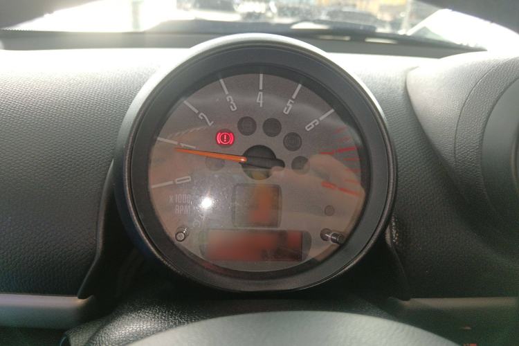 Used MINI Countryman 2014 1.6L ONE Instrument Cluster