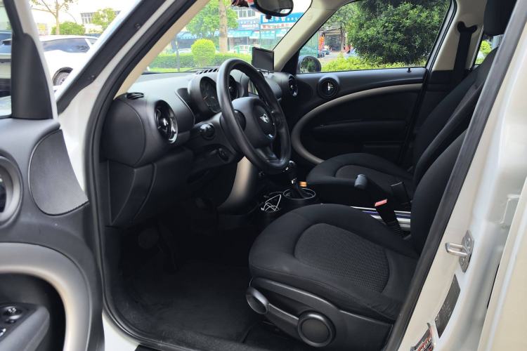 Used MINI Countryman 2014 1.6L ONE Interior 1