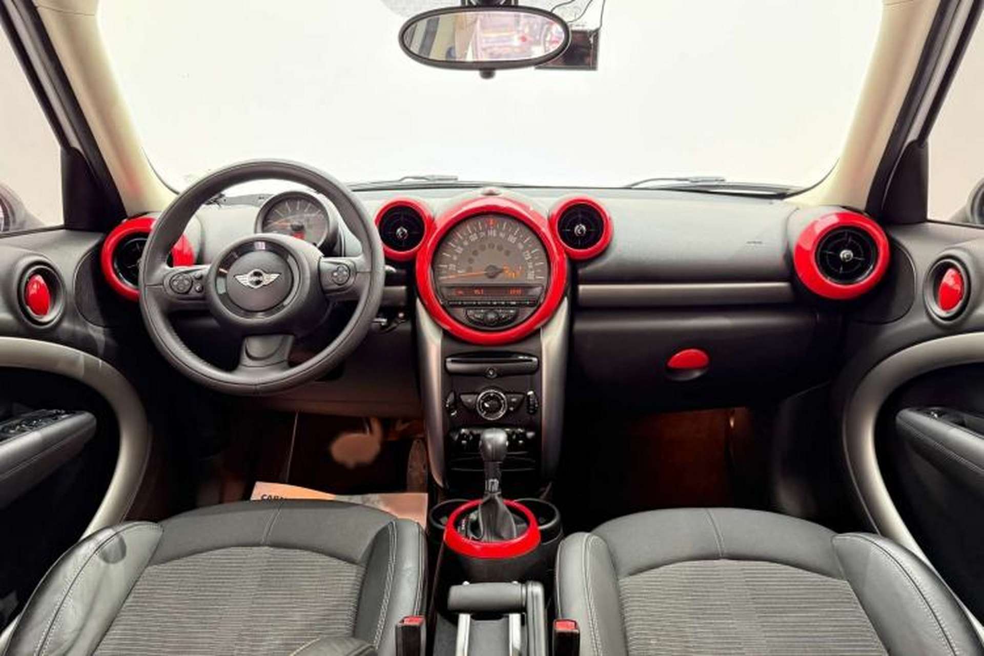 Used MINI Countryman 2014 1.6T COOPER ALL4 Fun Interior 2