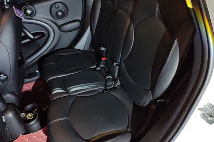 Used MINI Countryman 2014 1.6T COOPER S ALL4 Interior 4
