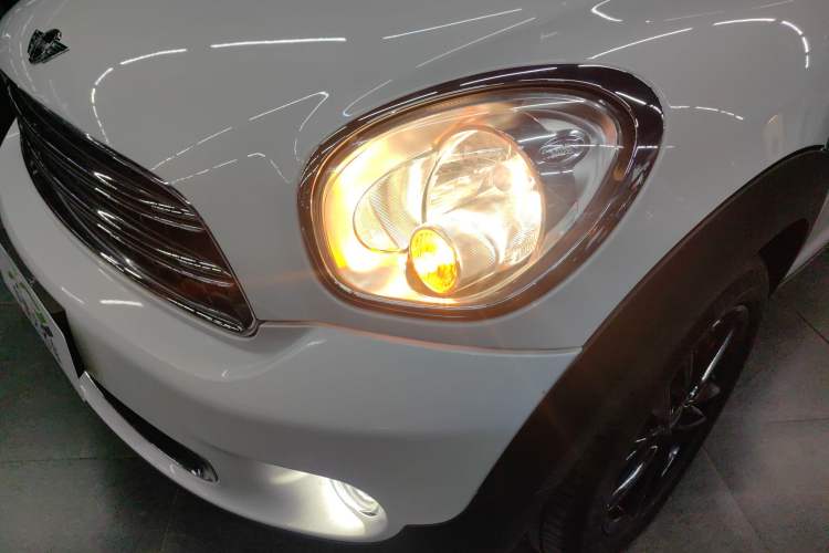 Used MINI Countryman 2014 1.6L COOPER Fun Left Front Headlight