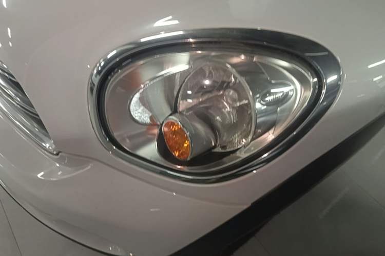Used MINI Countryman 2014 1.6L COOPER Fun Left Front Headlight