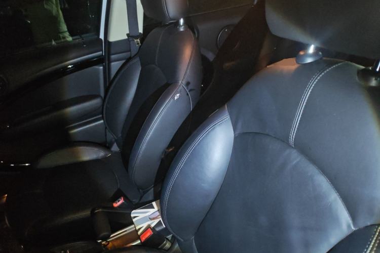 Used MINI Countryman 2014 1.6T COOPER ALL4 Excitement Left Front Seat