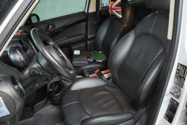 Used MINI Countryman 2014 1.6T COOPER ALL4 Excitement Left Front Seat
