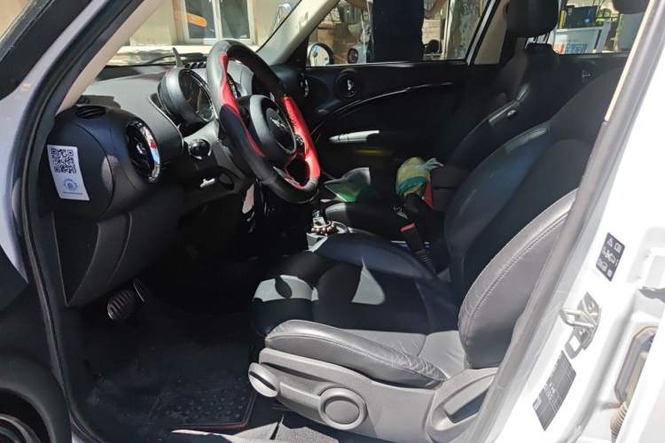 Used MINI Countryman 2014 1.6T COOPER S ALL4 Left Front Seat