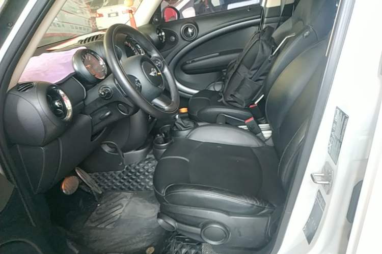Used MINI Countryman 2014 1.6T COOPER S ALL4 Left Front Seat