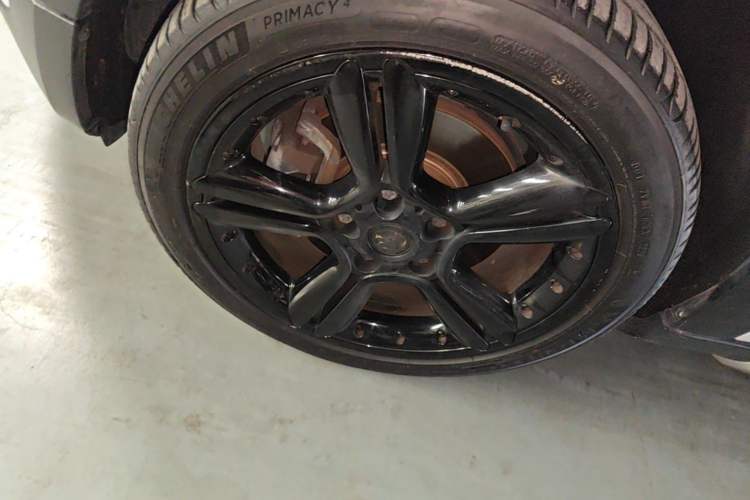 Used MINI Countryman 2014 1.6T COOPER S ALL4 Left Front Wheel Hub