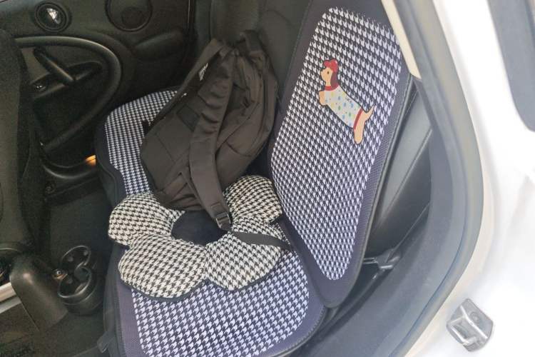 Used MINI Countryman 2014 1.6T COOPER S Left Rear Seat
