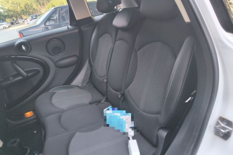 Used MINI Countryman 2014 1.6T COOPER ALL4 Fun Left Rear Seat
