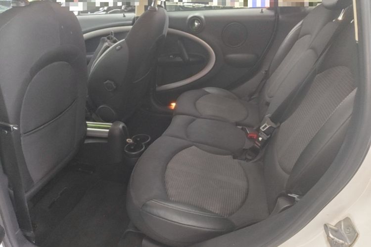 Used MINI Countryman 2014 1.6L COOPER Fun Left Rear Seat