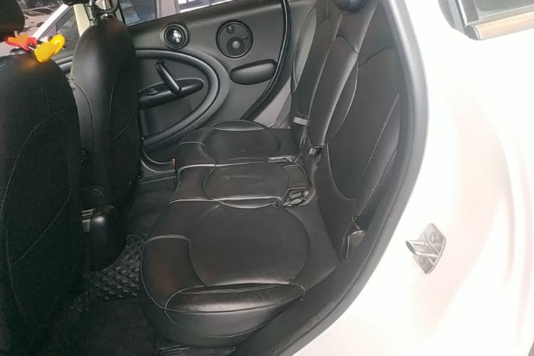 Used MINI Countryman 2014 1.6T COOPER S ALL4 Left Rear Seat
