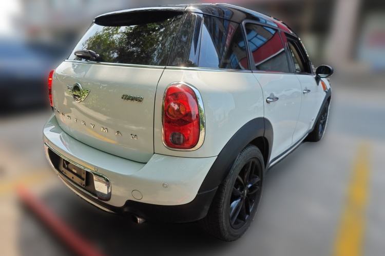 Used MINI Countryman 2014 1.6T COOPER ALL4 Fun Rear Right 45 Deg