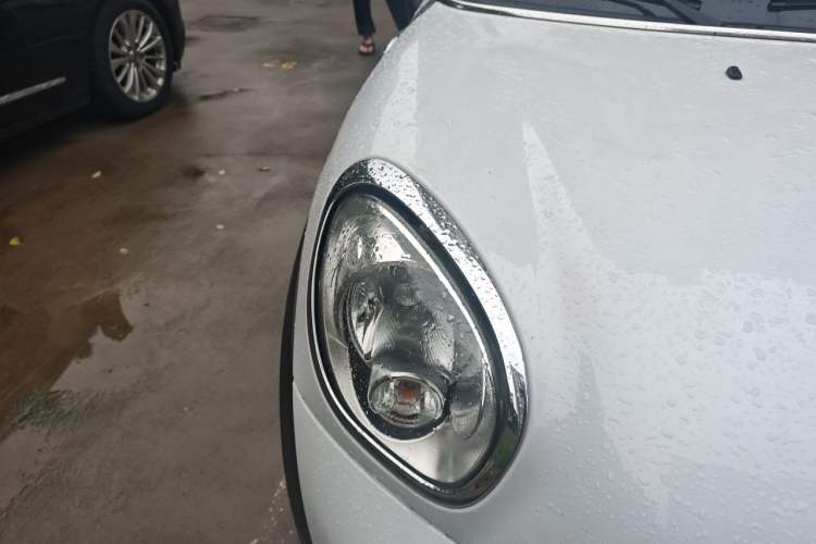 Used MINI Countryman 2014 1.6T COOPER S Right Front Headlight