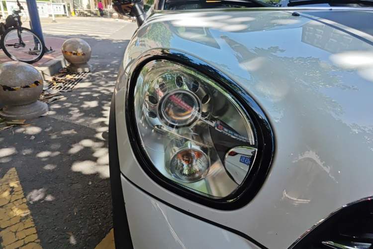Used MINI Countryman 2014 1.6T COOPER S ALL4 Right Front Headlight