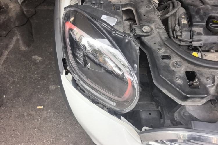 Used MINI Countryman 2014 1.6T COOPER S Right Front Headlight