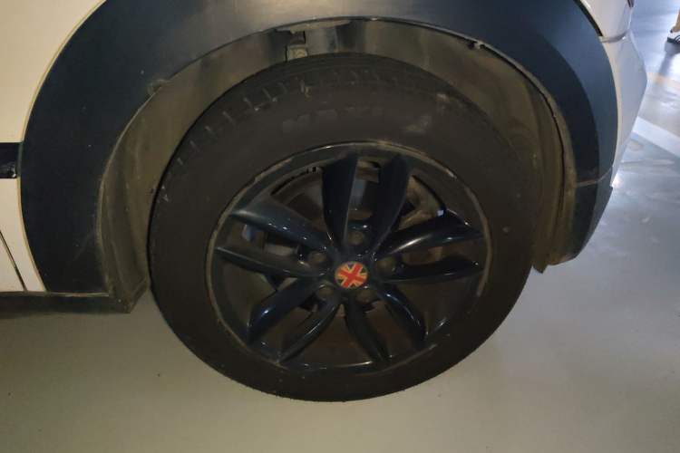 Used MINI Countryman 2014 1.6L COOPER Fun Right Front Wheel Hub