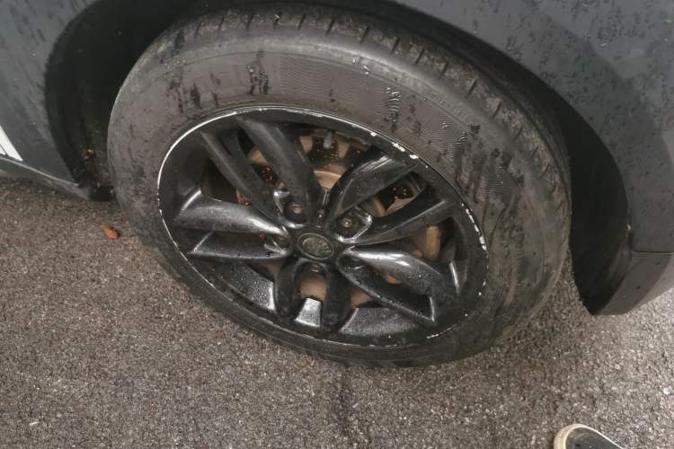 Used MINI Countryman 2014 1.6T COOPER ALL4 Fun Right Front Wheel Hub