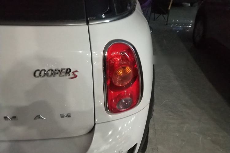 Used MINI Countryman 2014 1.6T COOPER S ALL4 Right Rear Taillight