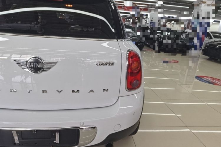 Used MINI Countryman 2014 1.6L COOPER Fun Right Rear Taillight