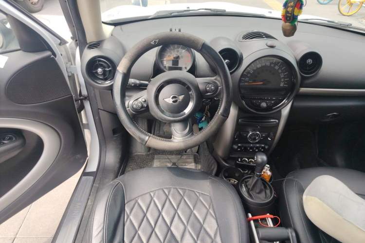 Used MINI Countryman 2014 1.6T COOPER ALL4 Fun Steering Wheel