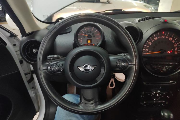 Used MINI Countryman 2014 1.6T COOPER ALL4 Fun Steering Wheel