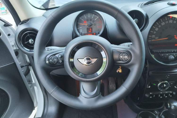 Used MINI Countryman 2014 1.6T COOPER ALL4 Fun Steering Wheel