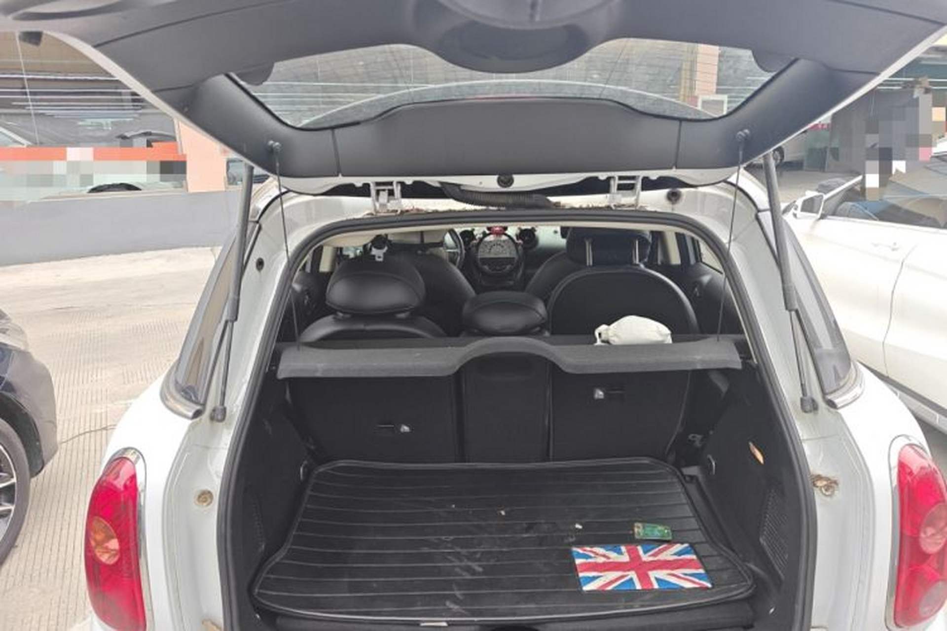 Used MINI Countryman 2014 1.6T COOPER ALL4 Fun Trunk