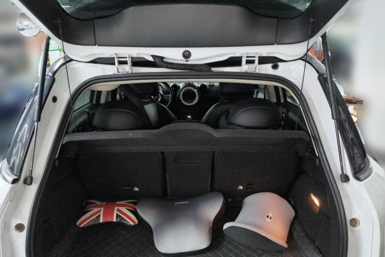 Used MINI Countryman 2014 1.6T COOPER ALL4 Excitement Trunk