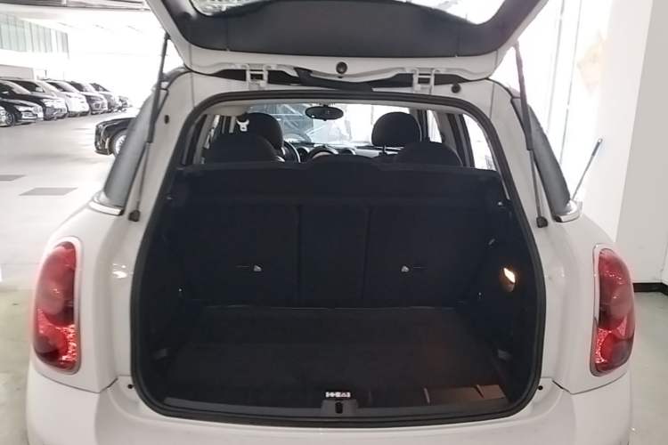 Used MINI Countryman 2014 1.6L COOPER Fun Trunk