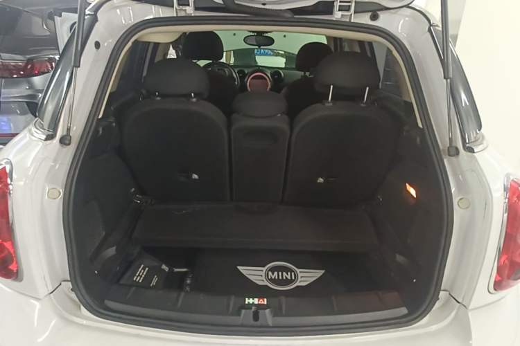Used MINI Countryman 2014 1.6L COOPER Fun Trunk