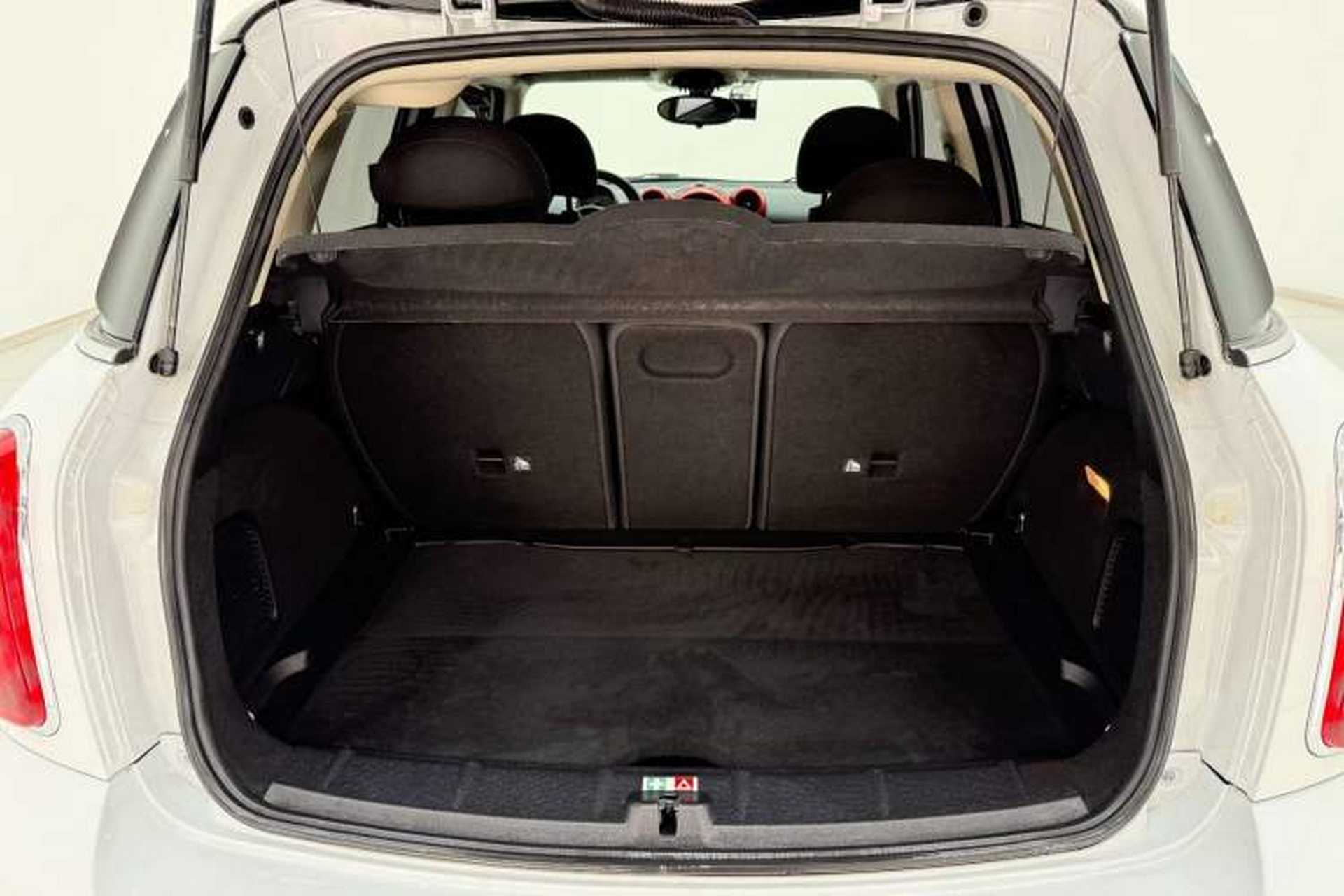 Used MINI Countryman 2014 1.6T COOPER ALL4 Fun Trunk