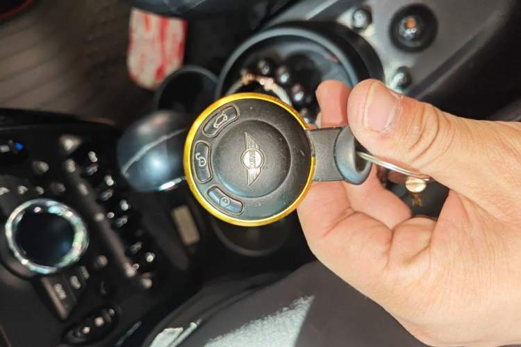 Used MINI Countryman 2014 1.6T COOPER S ALL4 Vehicle Key