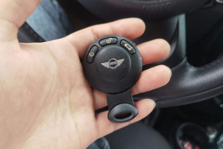 Used MINI Countryman 2014 1.6L COOPER Fun Vehicle Key