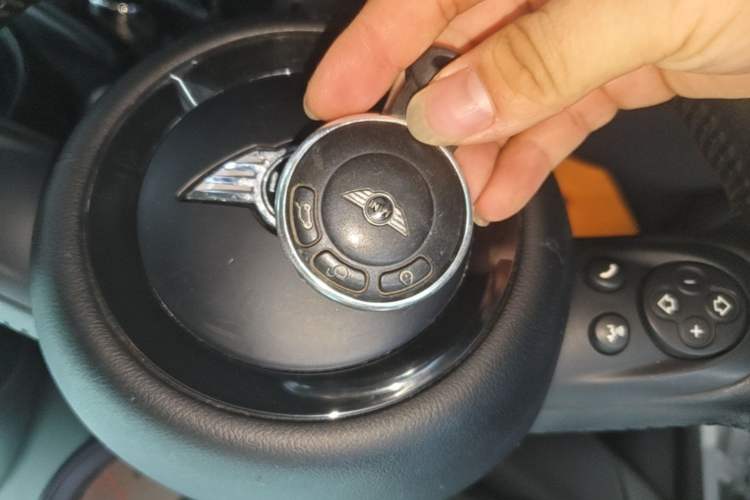 Used MINI Countryman 2014 1.6L COOPER Fun Vehicle Key