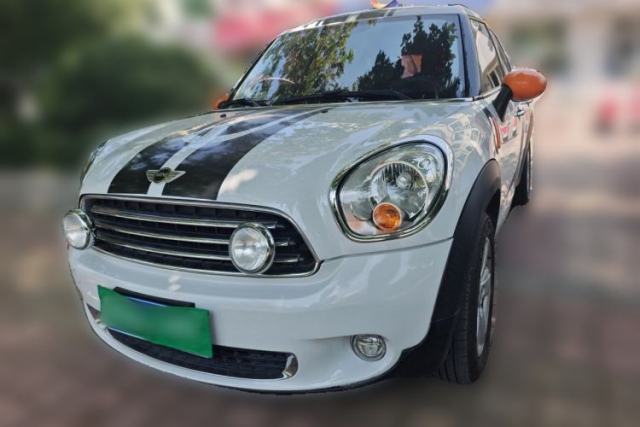 Ojetý MINI Countryman 2014 1.6L ONE