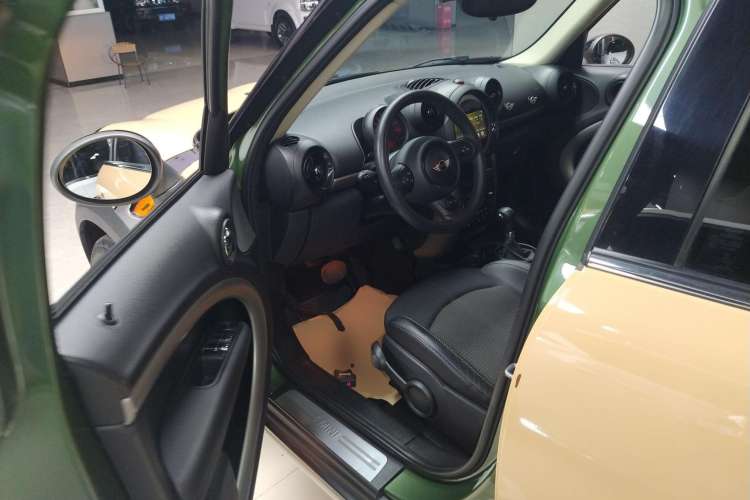 Used MINI Countryman 2014 1.6T COOPER ALL4 Fun Driver Seat
