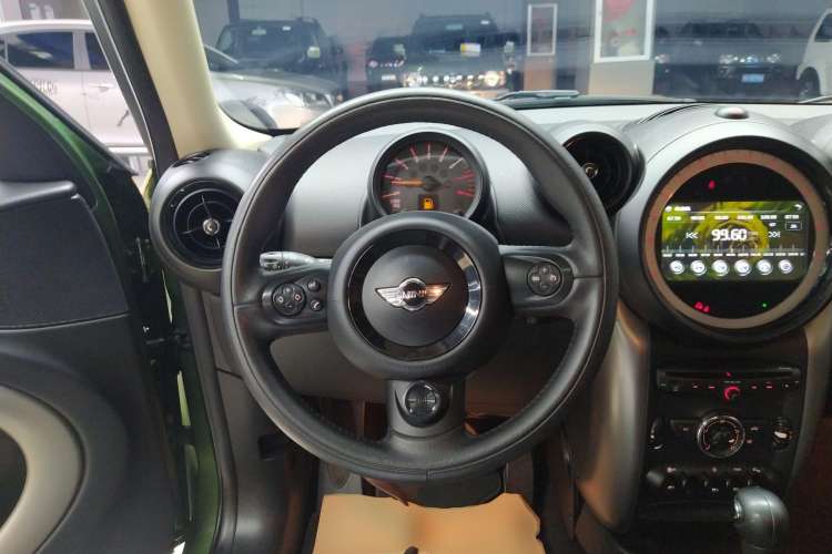 Used MINI Countryman 2014 1.6T COOPER ALL4 Fun Steering Wheel