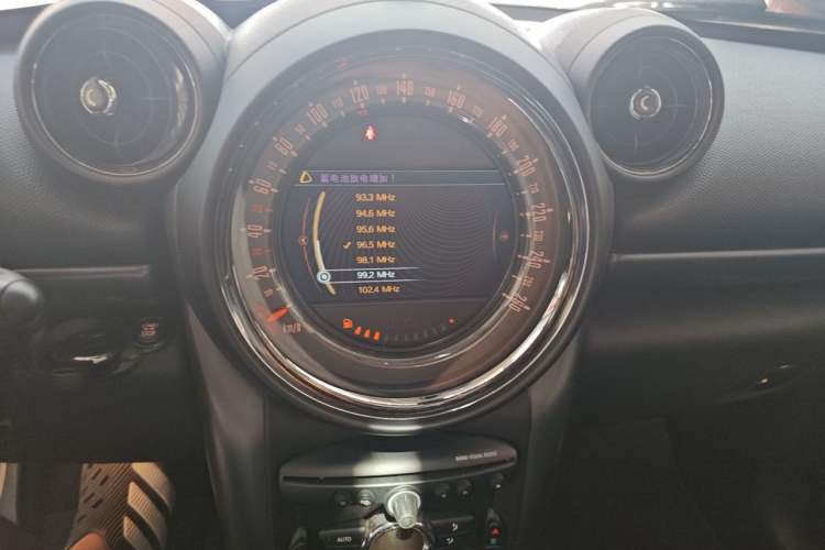 Used MINI Countryman 2015 1.6T COOPER S ALL4 Limited Edition for Tibet Expedition Audio And AC Panel