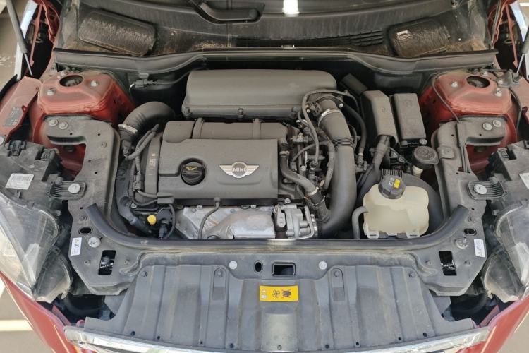 Used MINI Countryman 2015 1.6T COOPER S ALL4 Limited Edition for Tibet Expedition Engine Bay